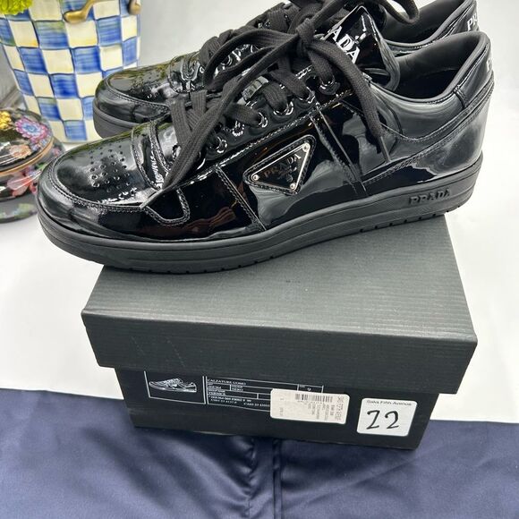 Men's Prada downtown patent leather triangle logo sneakers size 9, made in Italy - Picture 2 of 12